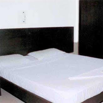 Check Inn Hotel Mumbai Exterior foto